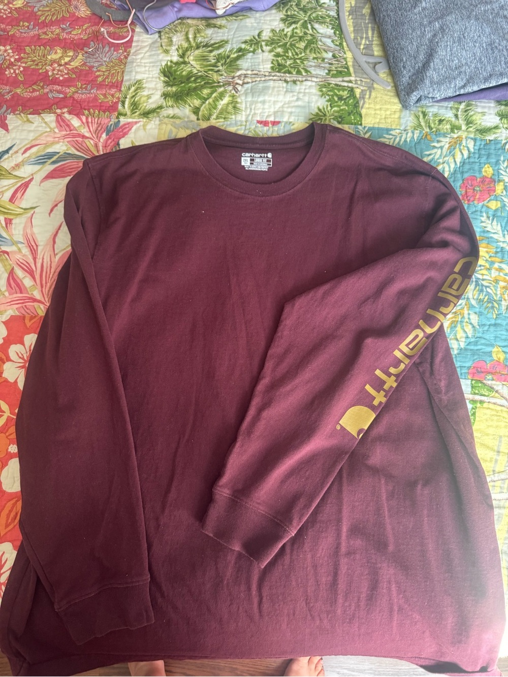 Carhartt Men’s Crewneck Sweatshirt in Burgundy with Gold Sleeve Logo
